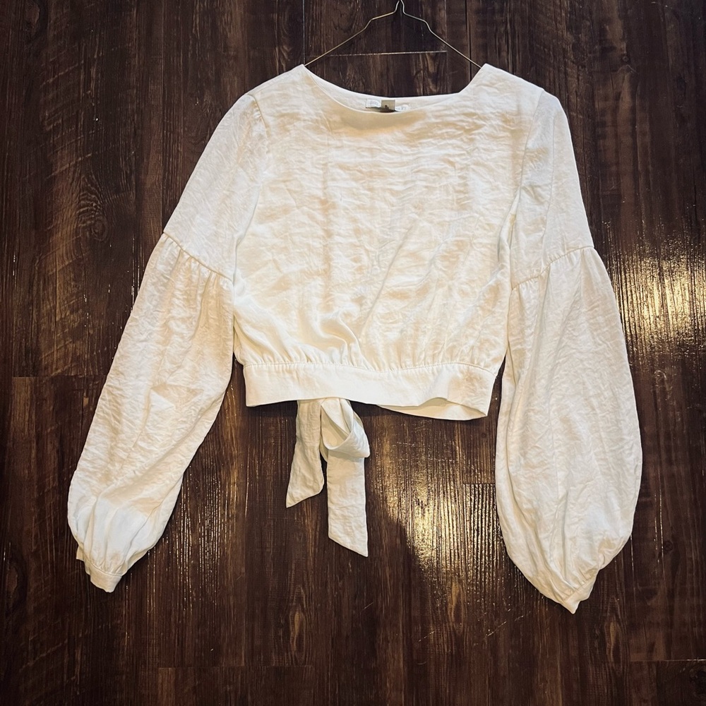 Chelsea and Violet Puff Sleeve Top